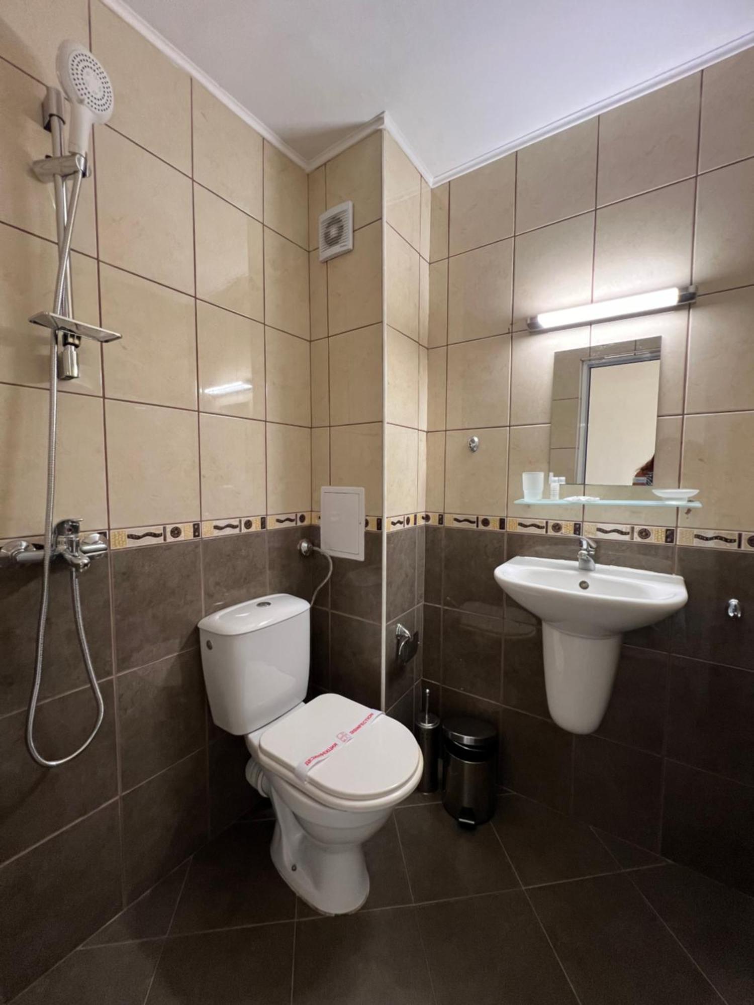 Hotel Damyanoff Lozenets Buitenkant foto